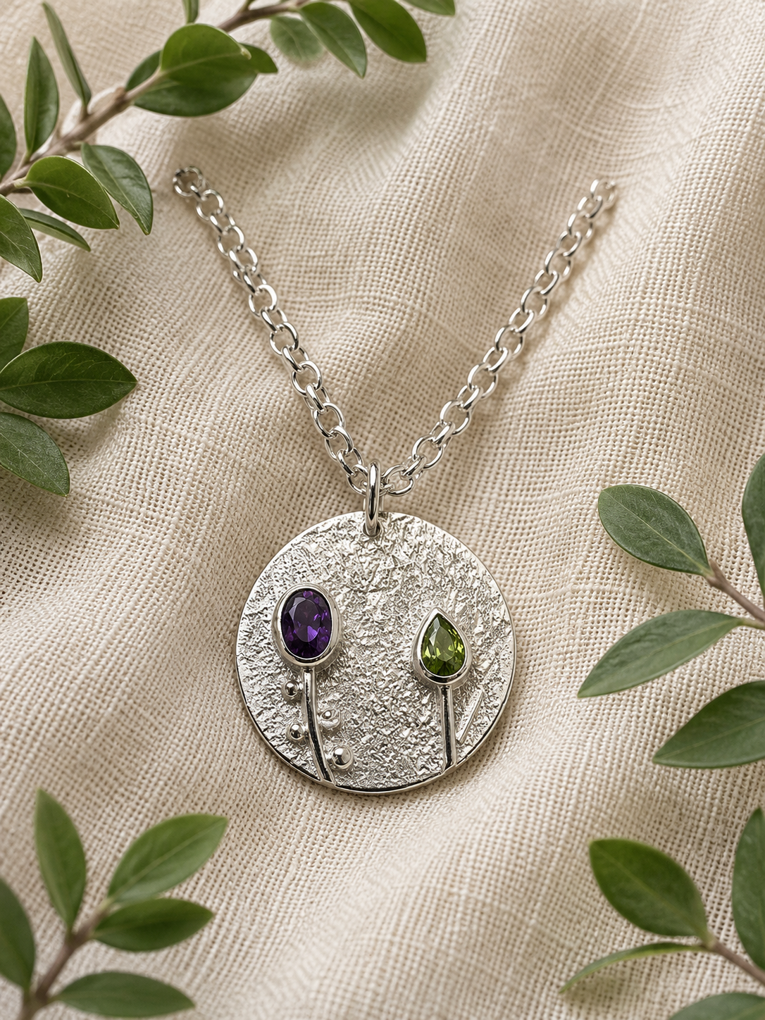 Vera Pendant